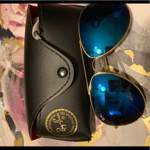 Ray Ban blue aviators